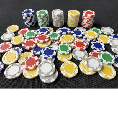 EGG Chip Set (195 Poker Chips)